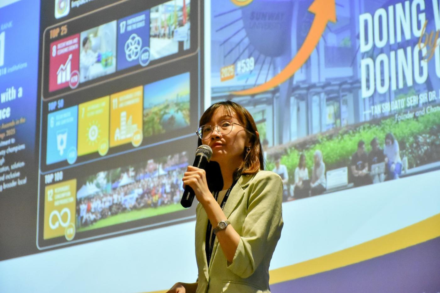 Dr Stella Ong