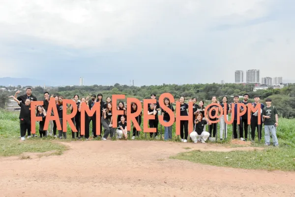 Sunway Business School Students Explore Sustainable Farming at Farm Fresh@UPM