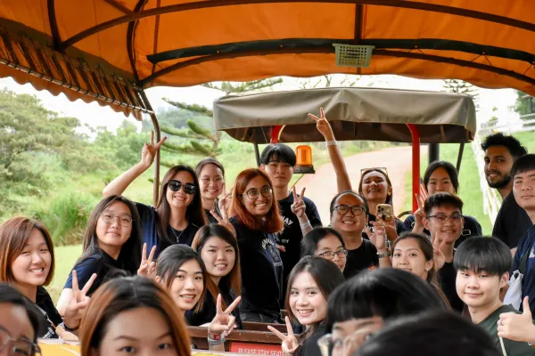 Sunway Business School Students Explore Sustainable Farming at Farm Fresh@UPM
