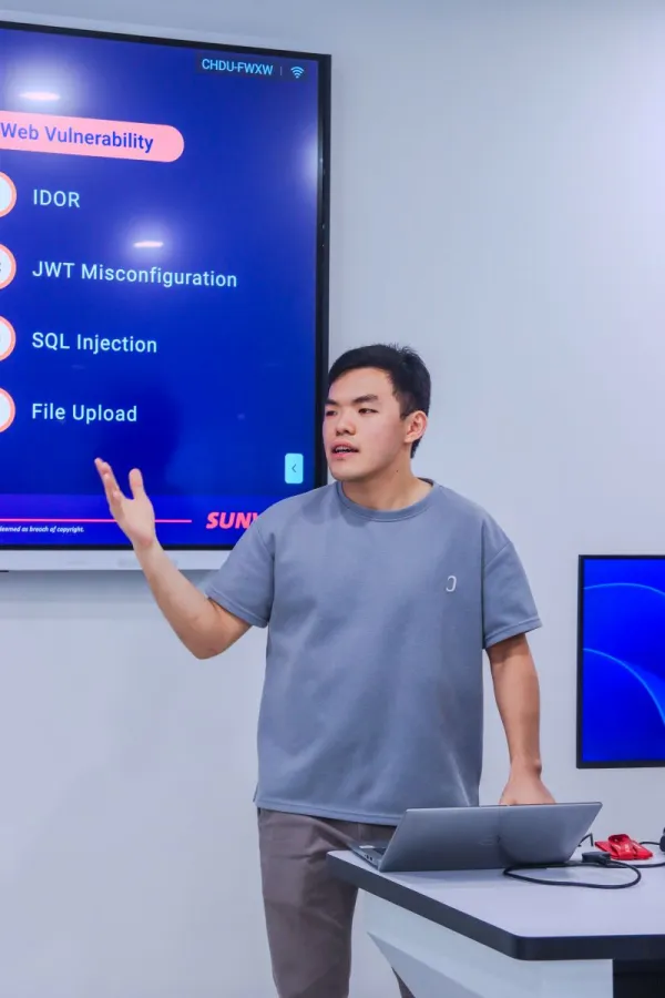 Sunway Alumni Return to Inspire Future Cybersecurity Professionals