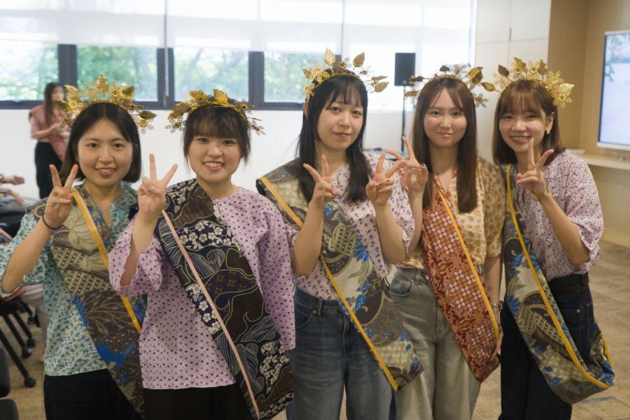 Exploring Sociocultural Insights Through International Collaboration: Otsuma Women's University's Enriching Exchange at Sunway University