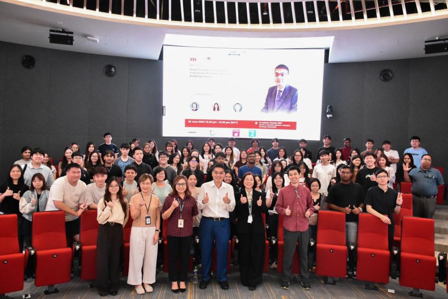 Preparing Future Professionals for an ESG Driven World
