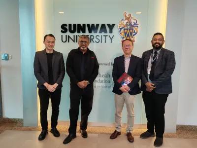 Honoured Visit by Prof. Dennis Chang from Western Sydney University