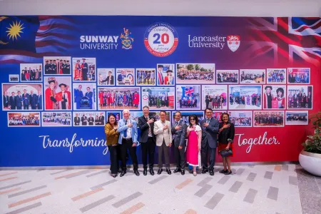 lu su 20th anniversary