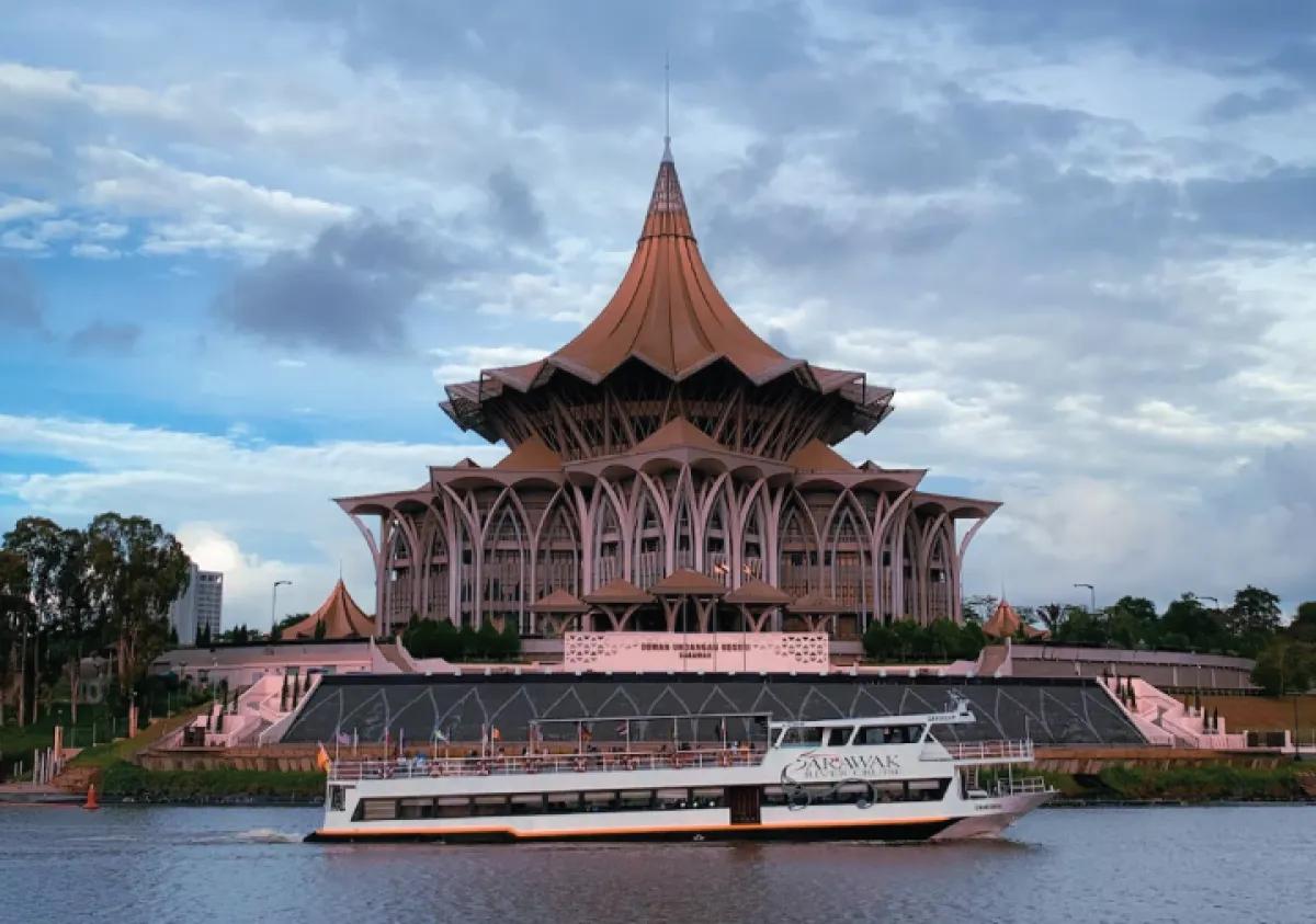 Information Source and Tourist Expenditure: Evidence from Sarawak, Malaysia