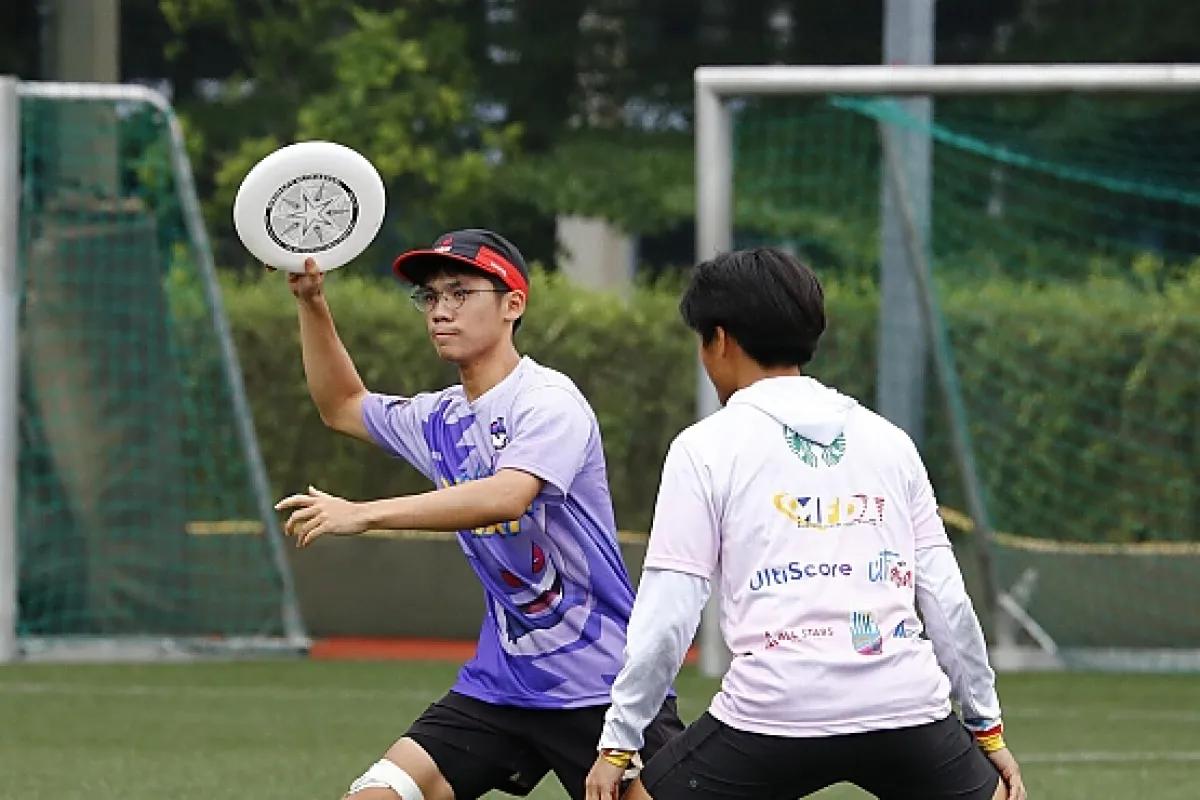 Ultimate Frisbee in Action!
