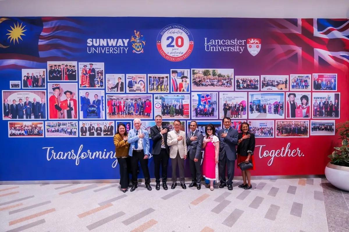 lu su 20th anniversary