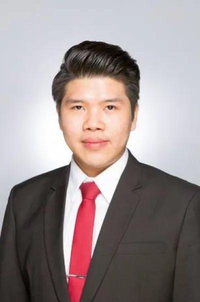 A Career Away from Home : Patawee Chayawisan