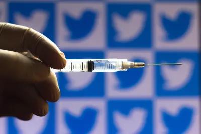 Social Media Approach to Crisis Communication During the COVID-19 Pandemic: A Case Study of Saudi Arabia