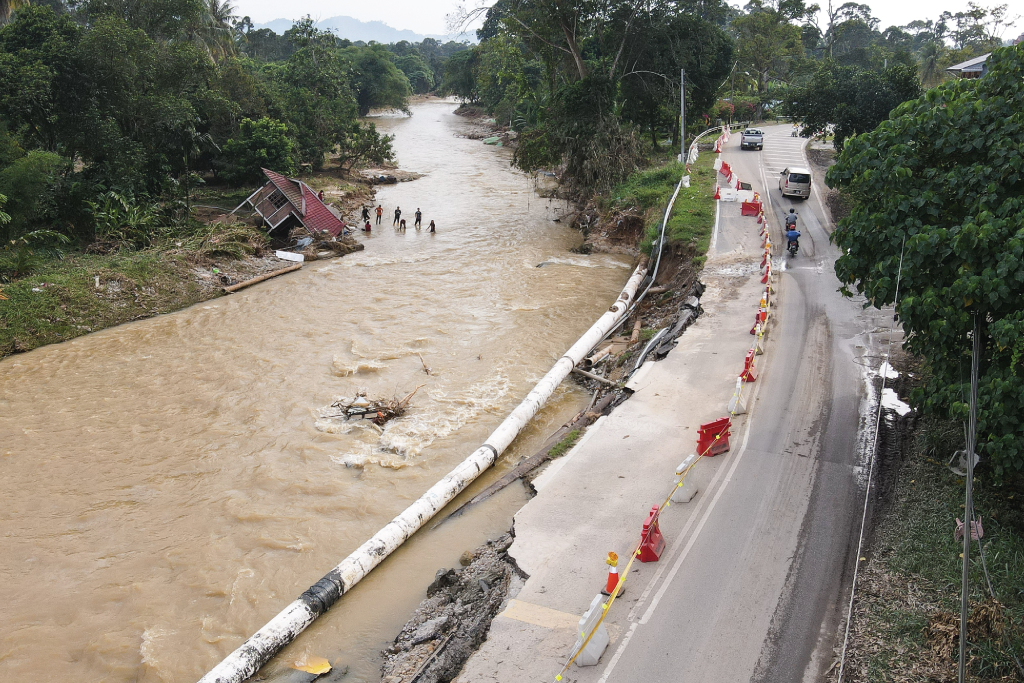 The Bigger Picture: Actuarial Work in Climate Change