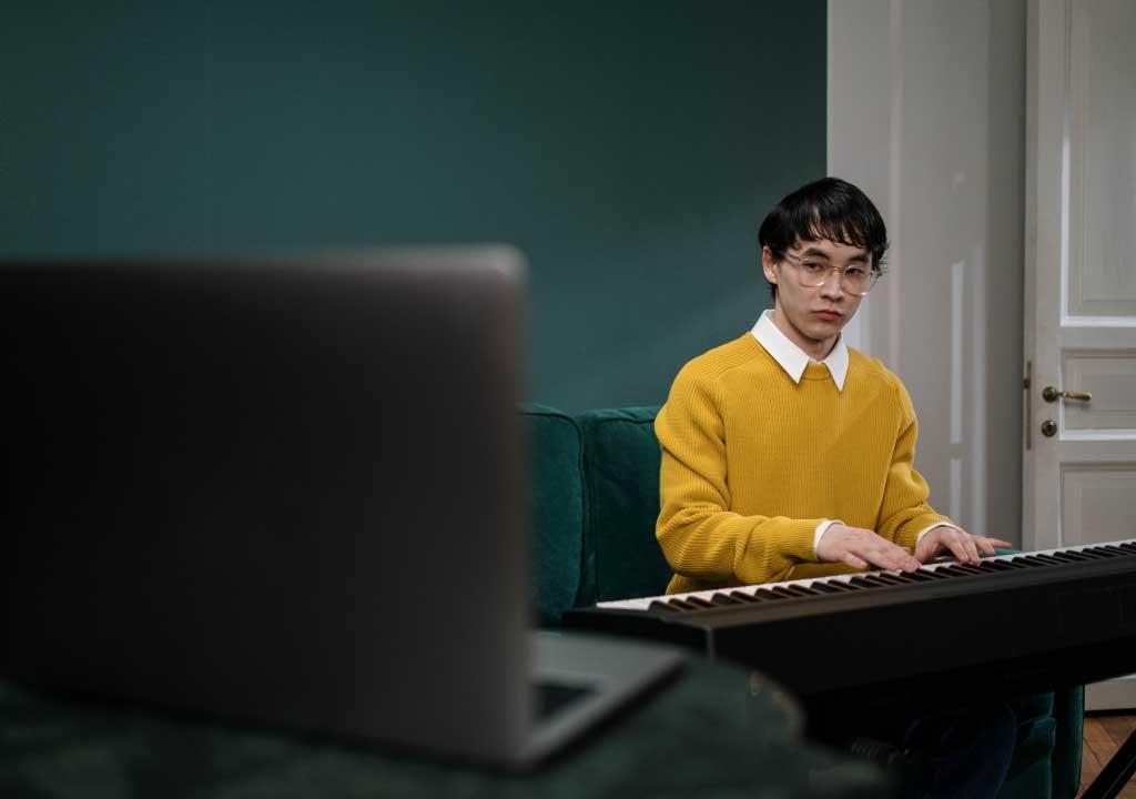 The Paradox of Teaching Practical Skills Online: Finding Ways Forward  